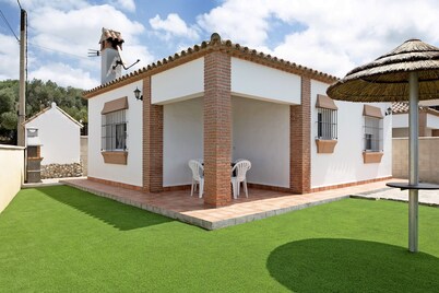 Charming Casita Torre de Meca 1 with Terrace, Garden, and Wi-Fi