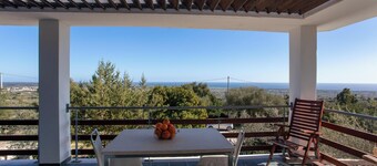 Pet-Friendly Villa "Hora Frisca" with Sea View, Garden & Wi-Fi