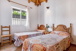 2 habitaciones, wifi gratis y ropa de cama 