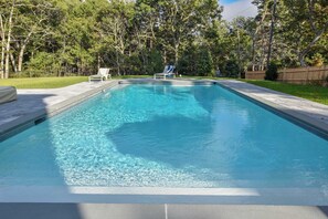 Pool - Heated Saltwater Pool Hot Tub! (Eastham)