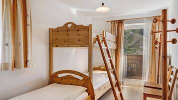 2 habitaciones, wifi gratis y ropa de cama