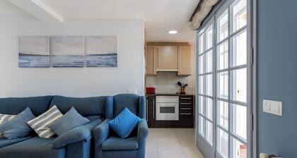 Apartamento Sunset en el Paseo de Mar frente a la playa con Wi-Fi