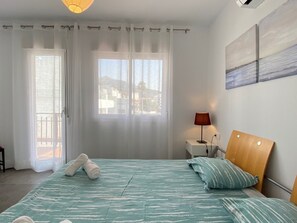 2 Schlafzimmer, Bügeleisen/Bügelbrett, kostenloses WLAN, Bettwäsche