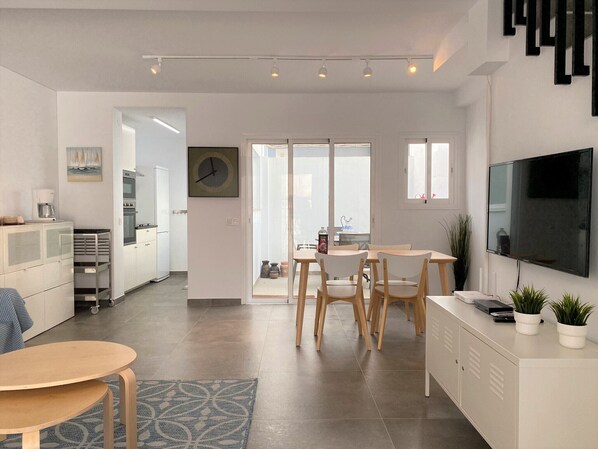 Dining - Casa Los Tejares by Casasol (Nerja)