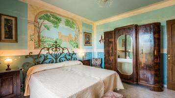 4 Schlafzimmer, Bügeleisen/Bügelbrett, kostenloses WLAN, Bettwäsche