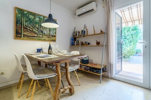 Dining - Holiday Home "La Ponderosa 5" with Garden, Terrace & Wi-Fi (Fuengirola)