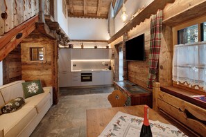 Televisor i taula de tennis de taula 