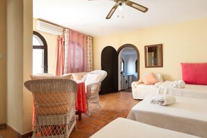 2 Schlafzimmer, kostenloses WLAN, BettwÀsche
