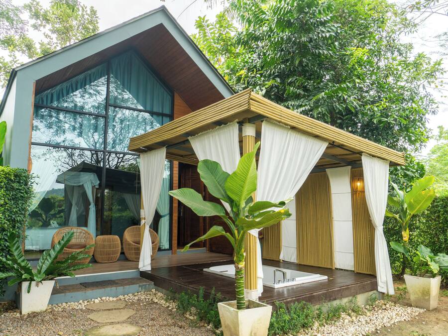 In-room safe, desk, blackout curtains, free cots/infant beds