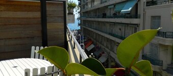 Beautiful loft studio in Nice center, close to beach !