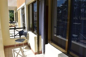 Standard Room | Balcony view - Seranade Hotel Nakuru (Nakuru)