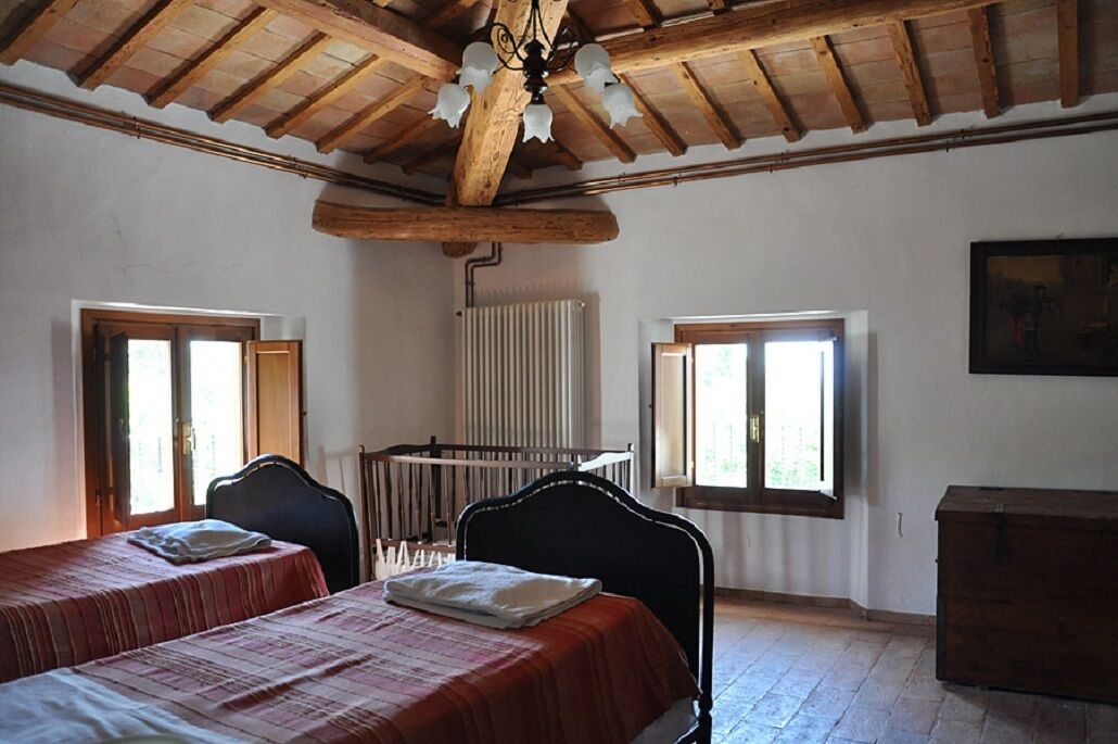 7 Schlafzimmer, Bügeleisen/Bügelbrett, Reisekinderbett, Bettwäsche