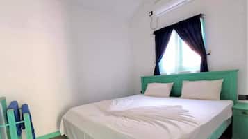 Cottage | 2 bedrooms, free WiFi