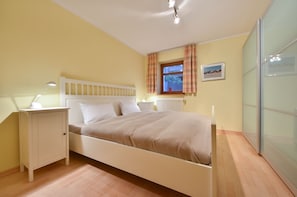 2 chambres, lit parapluie, Wi-Fi gratuit, draps fournis