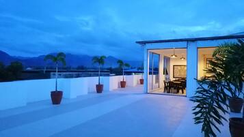 Terassi/patio