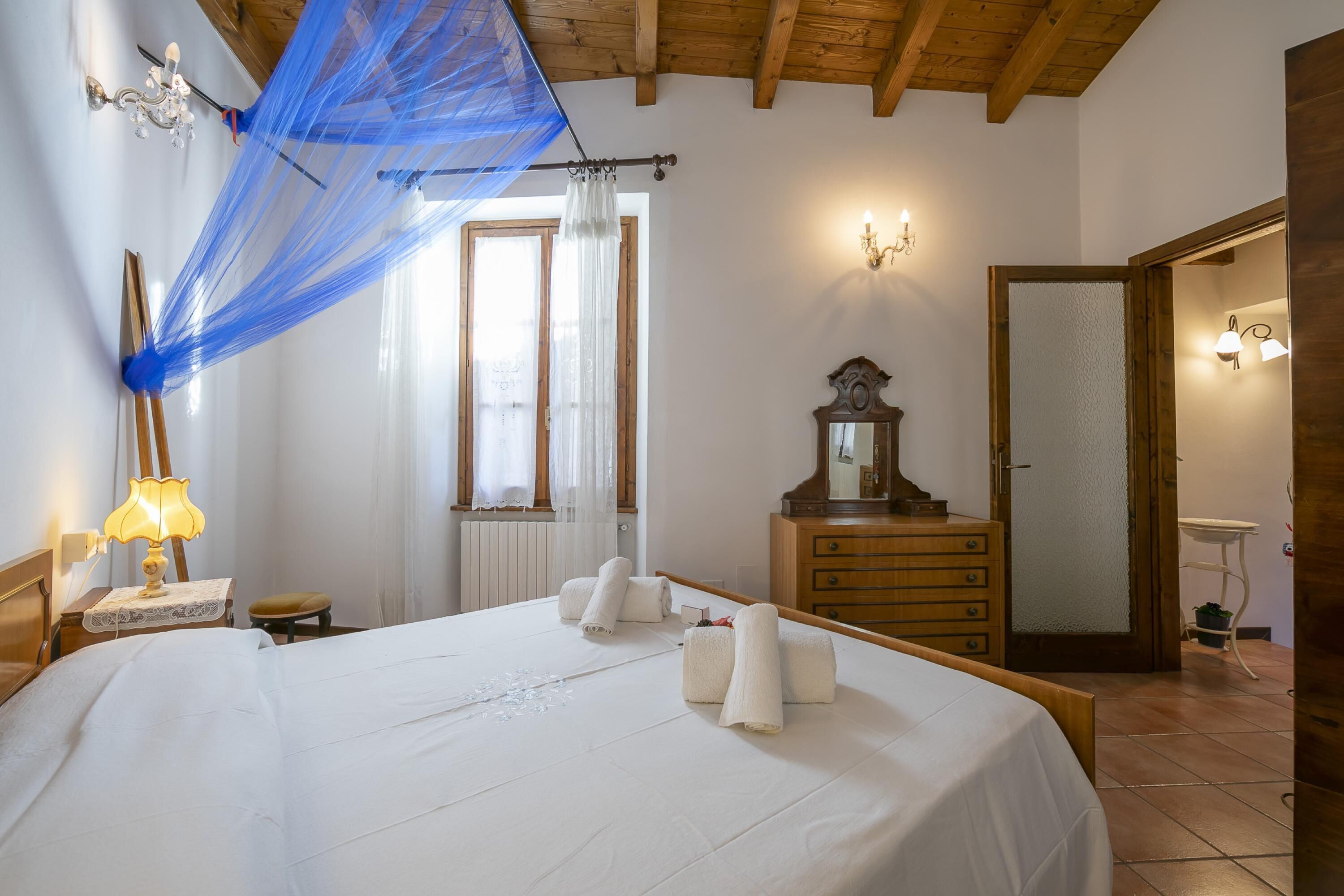 Apartamento standard, vários quartos (Gufo - Navy- 100m  Near Lake) | 1 quarto, Wi-Fi (sobretaxa), roupa de cama