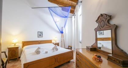 Sergio Il Gufo Apartments