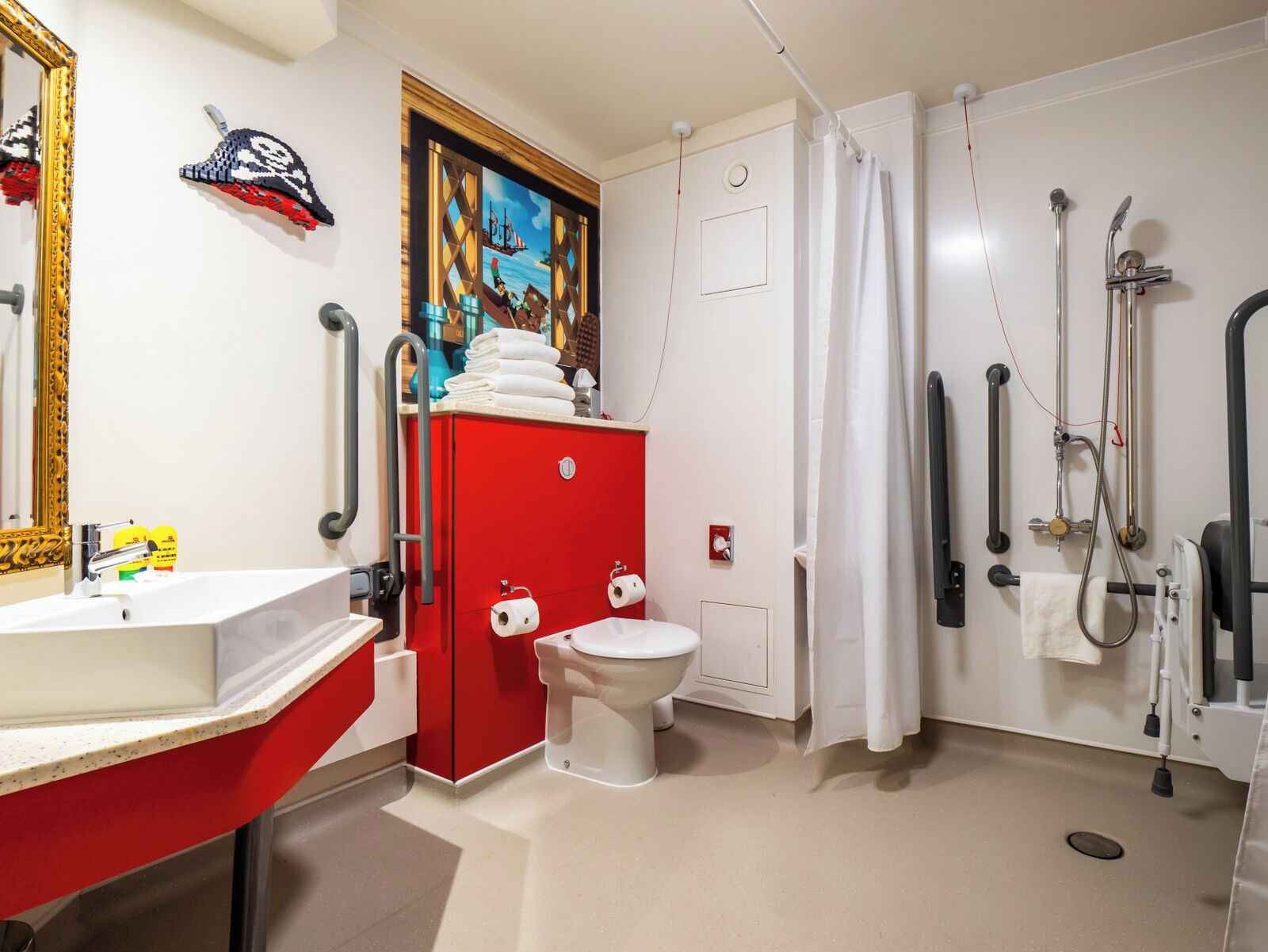 Accessible Pirate Themed Room | Bathroom