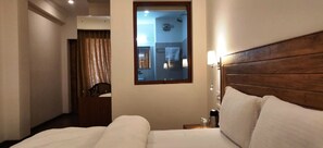 Kamar Double atau Twin Deluks | Wi-Fi gratis dan seprai linen