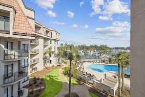 Pool - Great Marina Views, Steps to Pool, Bike to Beach (Hilton Head Island)