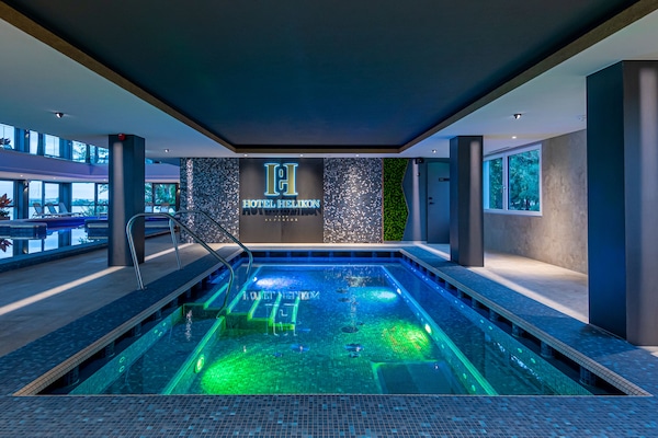 Sauna, Whirlpool, Dampfbad, Körperbehandlungen, Aromatherapie