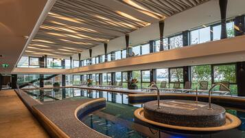 Sauna, bain à remous, hammam, soins corporels, soins d'aromathérapie