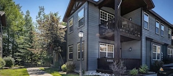 Perfect Mountain Family Condo Near Grand Targhee and Driggs