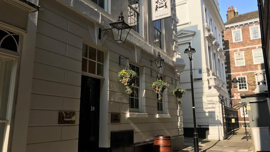 Eldon Chambers London by City Living London