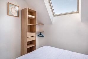 3 slaapkamers, een strijkplank/strijkijzer