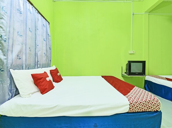 Suite familiar | Escritorio, wifi gratis y ropa de cama 