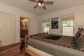 4 chambres, fer et planche à repasser, Wi-Fi gratuit, draps fournis