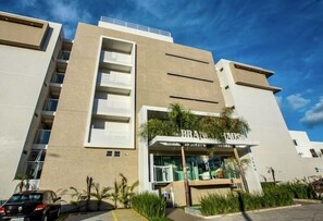 Front of property - Branco Haus (João Pessoa)
