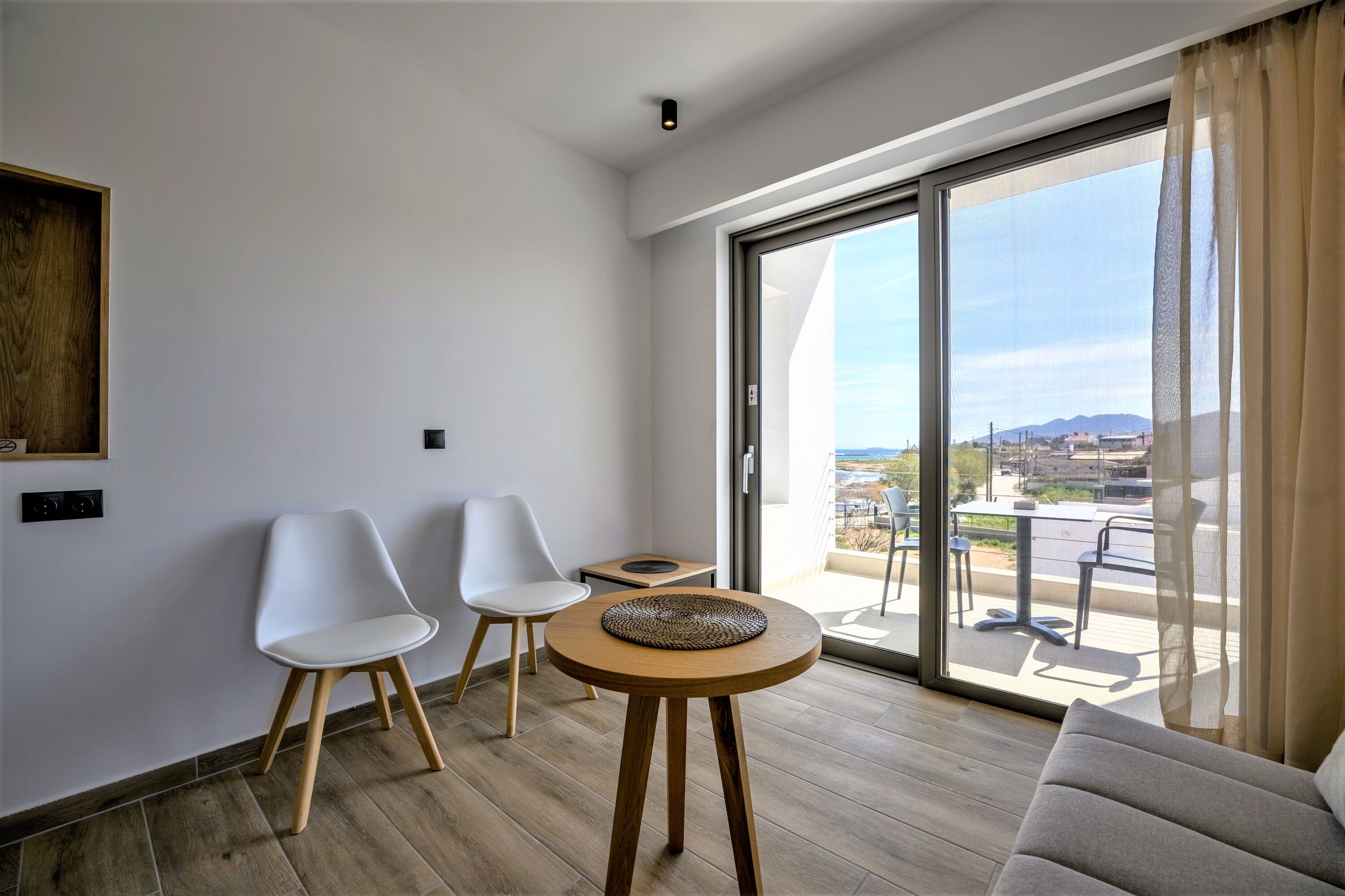 studio, partial sea view (4, with balcony) | view from property