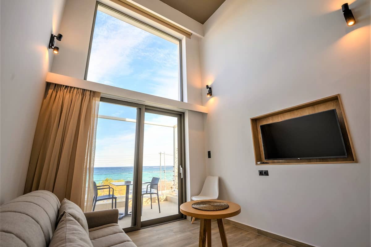 Studio Suite, Sea View (6, Duplex Loft with Balcony)