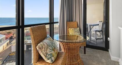 Amazing 3 BR 3 B Beachfront Unit - Indoor/Outdoor Pool and Tons of Amenities!