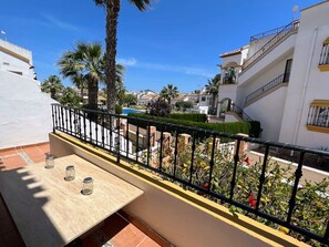 Outdoor dining - Nice Ground floor Apart with Communal Pool LD279 (Orihuela)