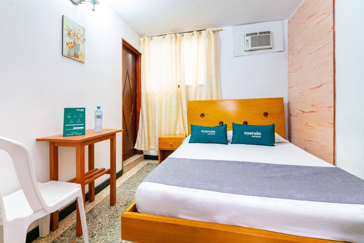 Ropa de cama hipoalergénica, wifi gratis, ropa de cama