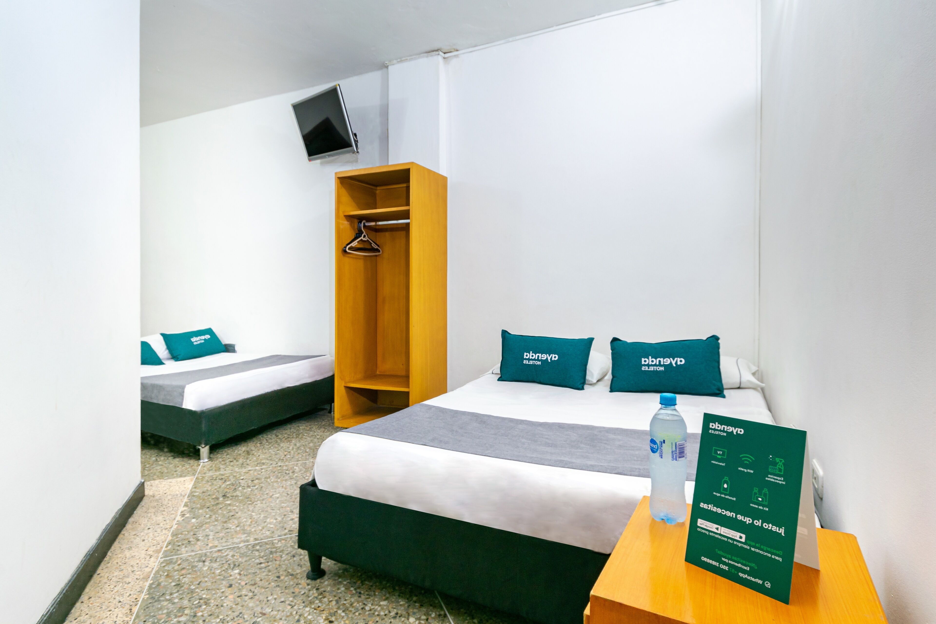 hypo-allergenic bedding, free wifi, bed sheets