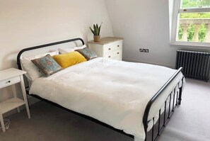 2 Schlafzimmer, Bügeleisen/Bügelbrett, kostenloses WLAN, Bettwäsche