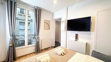 1 chambre, fer et planche Ă  repasser, lit parapluie, draps fournis