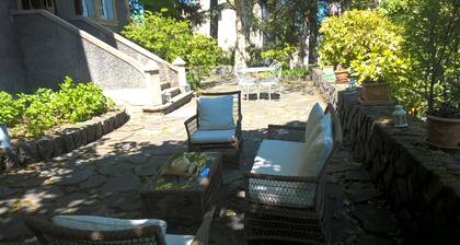 2 chambres dans maison de maitre avec jardinPropriétaire habitant sur place