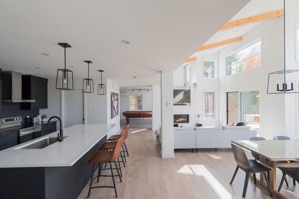 chalet à aire ouverte