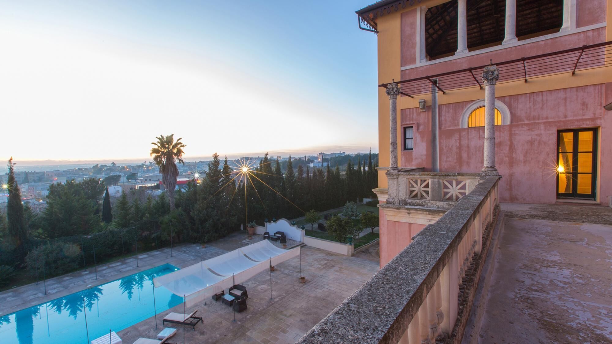 Villa | 9 Schlafzimmer