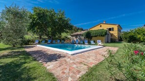Villa | 5 bedrooms - An-f453-cbgn2at - Casale Verdicchio (Montecarotto)