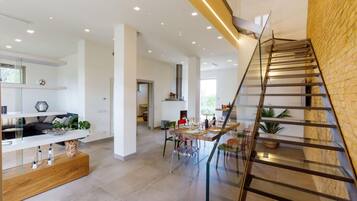 Villa | 8 Schlafzimmer