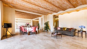 Villa | 9 bedrooms - Il Poggiarellone 18 (Volterra)