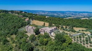 8 bedrooms - Contessa Matilde 16 (Collazzone)