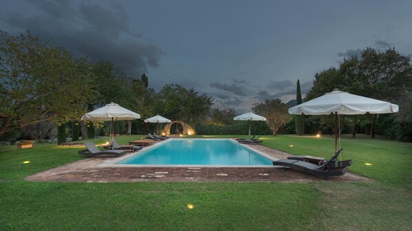 Villa | 6 Schlafzimmer