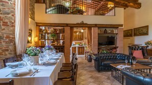 Villa | 5 bedrooms - Antica Filanda 10 in Arezzo (Arezzo)