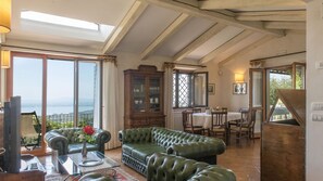 Villa | 5 bedrooms - Antiche Pietre 10 in Tuoro sul Trasimeno (Tuoro sul Trasimeno)